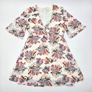 Love Fire Women's White Floral Mini Dress Key Hole Tie Front Size M NWT